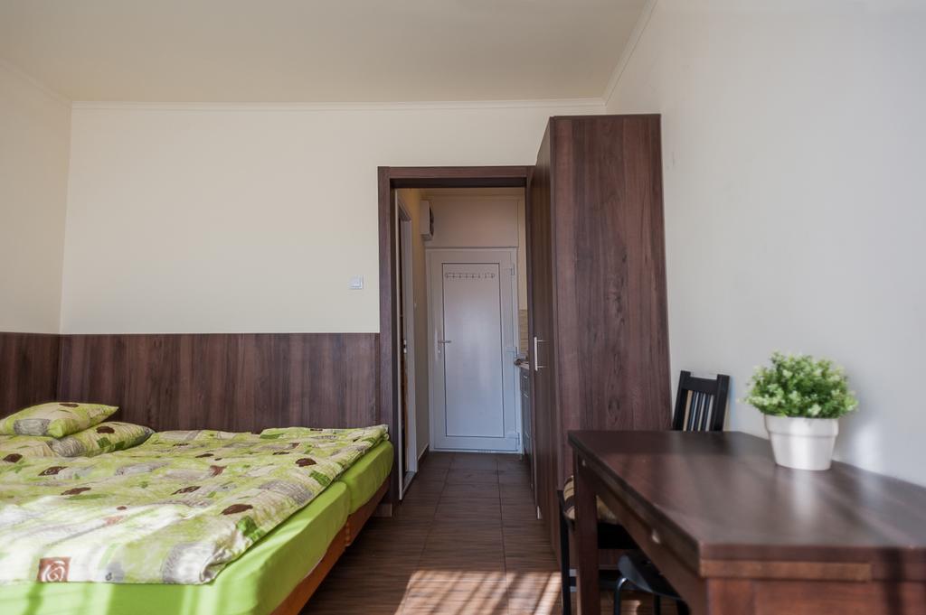 Milan Apartmanok シオーフォク エクステリア 写真