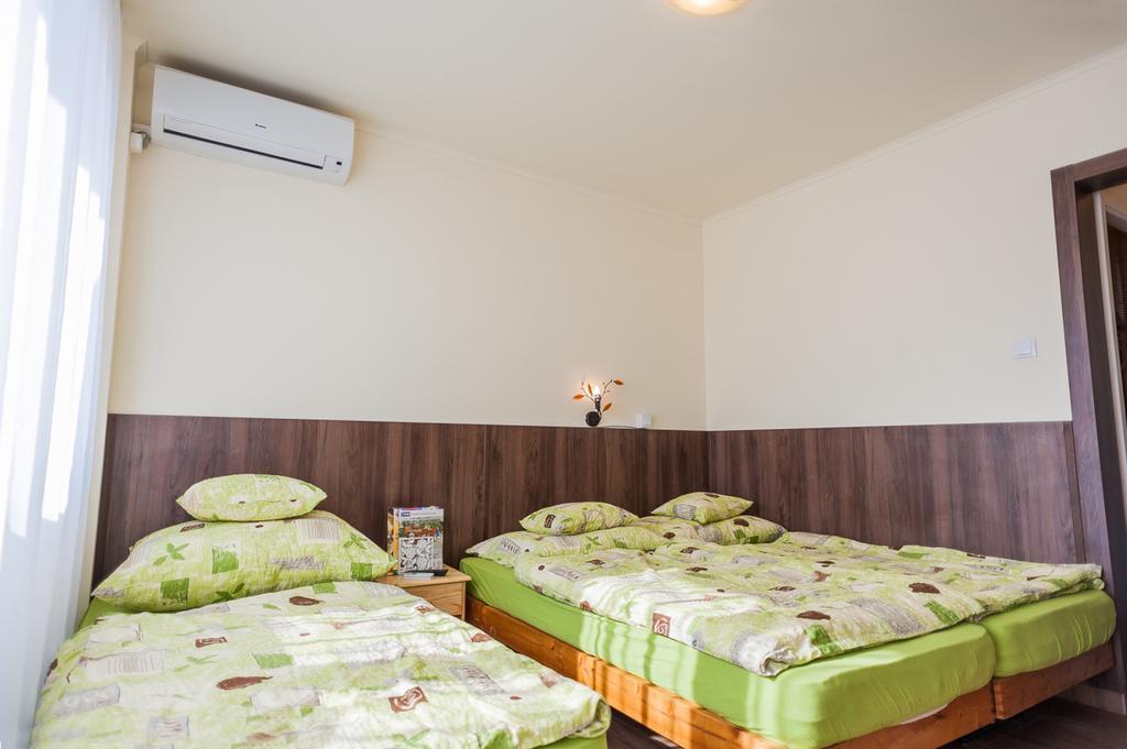 Milan Apartmanok シオーフォク エクステリア 写真